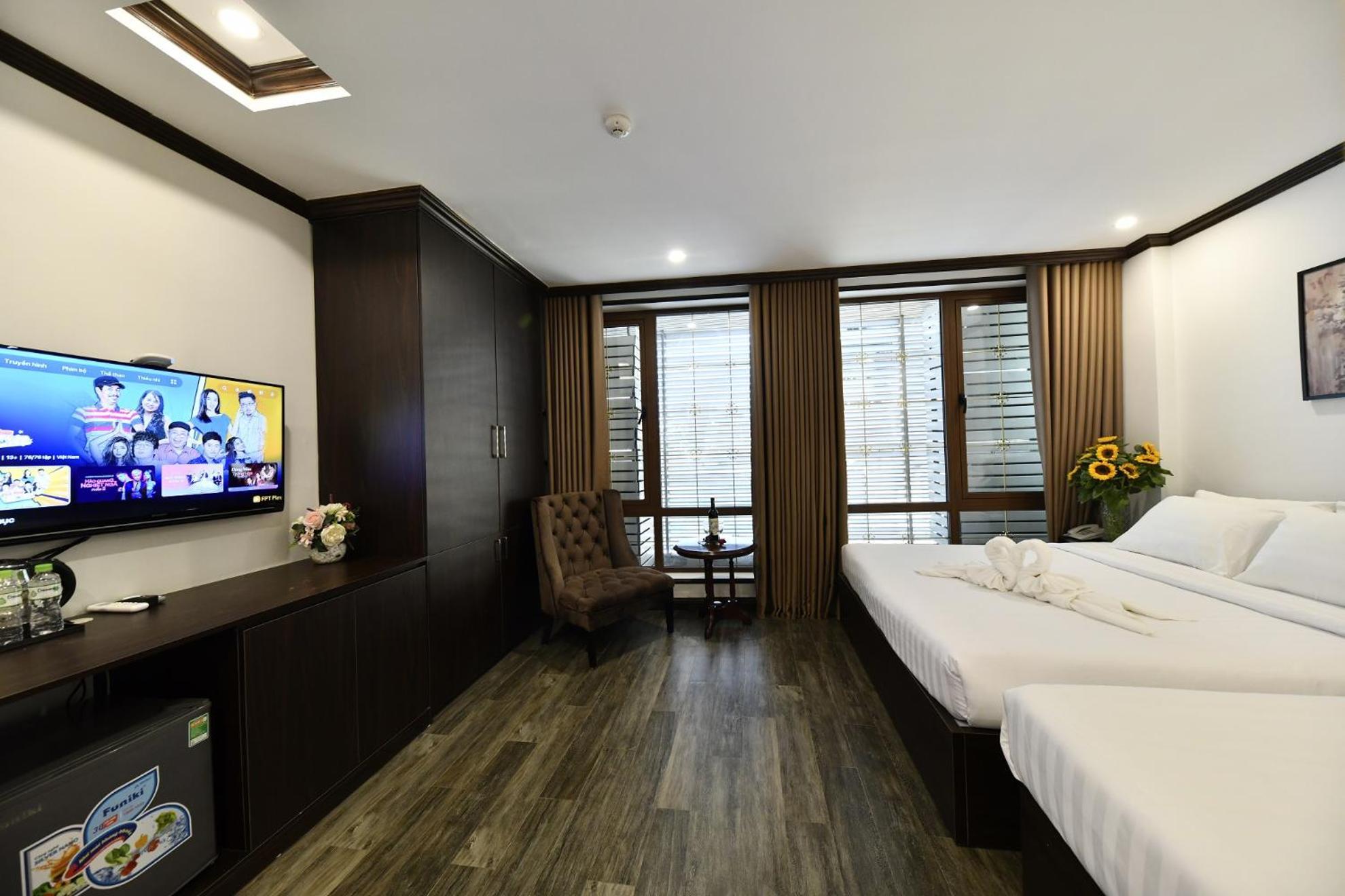 Kingdom Hotel Hanoi Bagian luar foto